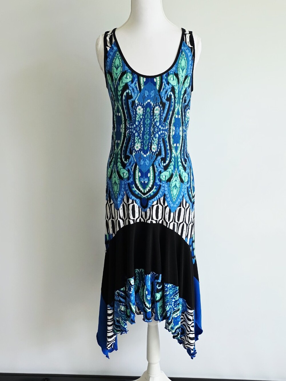 Joseph Ribkoff Jersey Knit Blue Sleeveless Flare Asymmetrical Hem Women's Size 8
